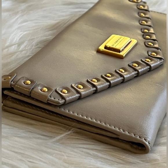 Burberry Wallet - Picture 3 of 10